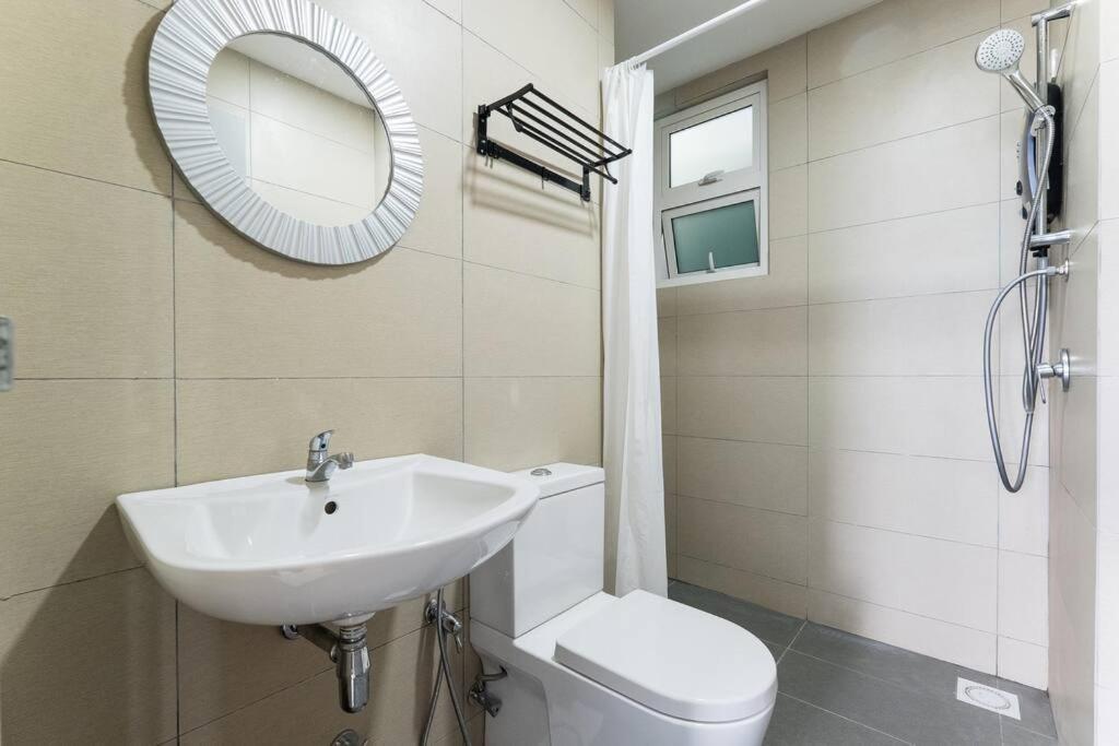 Tr Residence Lovely 3 Bedroom Unit 6Pax Next To Titiwangsa Lrt Kuala Lumpur Exterior foto